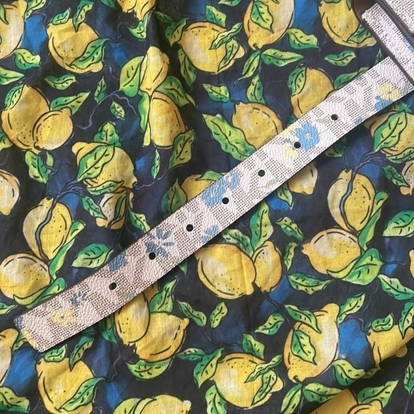 Brand New Michael Kors Vanilla w/ Blue & Yellow Flowers Belt Bag Fanny Pack - Picture 4 of 14